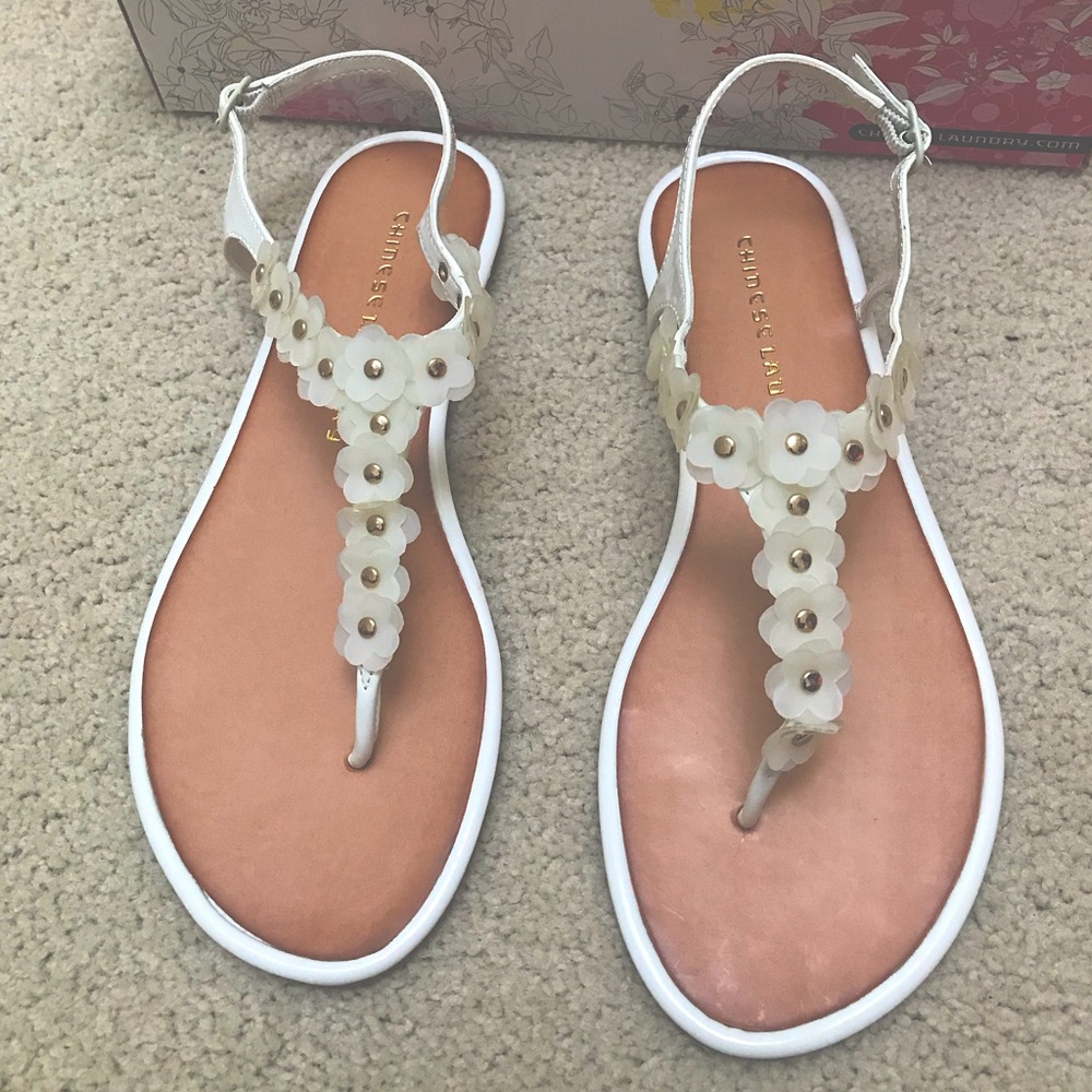 Chinese Laundry women sandals, size 6.5
